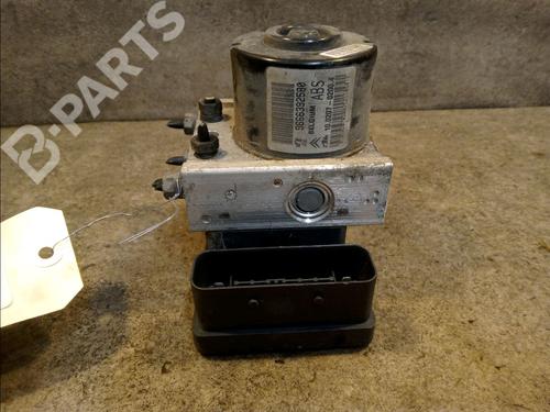 Used ABS pump CITROËN C3 II (SC_) 1.6 HDi (92 hp) 9821696