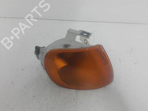 Used Right front indicator VW POLO III (6N1) 55 1.3 (55 hp) 23177550