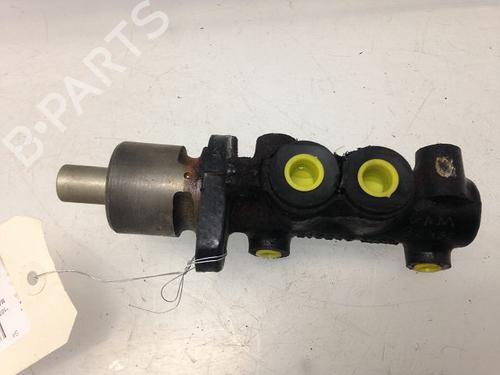 Used Brake master cylinder RENAULT TWINGO I (C06_) 1.2 (C063, C064) (55 hp) 9592584