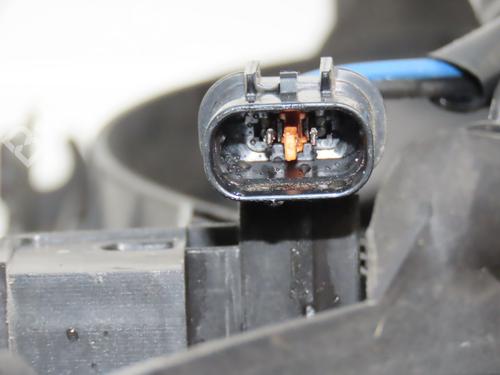 Used Radiator fan PEUGEOT 4007 (VU_, VV_) 2.2 HDi (156 hp) 30502405