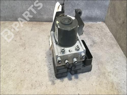 Used ABS pump FORD FOCUS II (DA_, HCP, DP) 1.6 TDCi (109 hp) 9609604