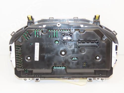 Instrument cluster TOYOTA YARIS (_P13_) 1.5 Hybrid (NHP130_) | BP19326533C47 