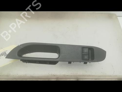 Used Left front window switch Left front window switch SEAT CORDOBA (6L2) 1.4 TDI (70 hp) 9598604 9598604