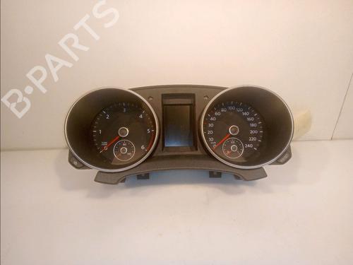 Used Instrument cluster Instrument cluster VW GOLF VI (5K1) 2.0 TDI (140 hp) 15657348 15657348