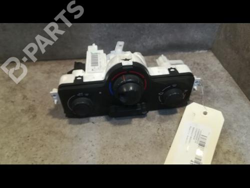 Used Climate control RENAULT MEGANE II (BM0/1_, CM0/1_) 1.5 dCi (BM0F, BM0T, BM2B, CM0F, CM0T) (82 hp) 9611920