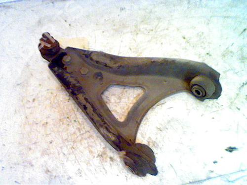 Used Right front suspension arm RENAULT MEGANE I (BA0/1_) [1995-2004]  23173263