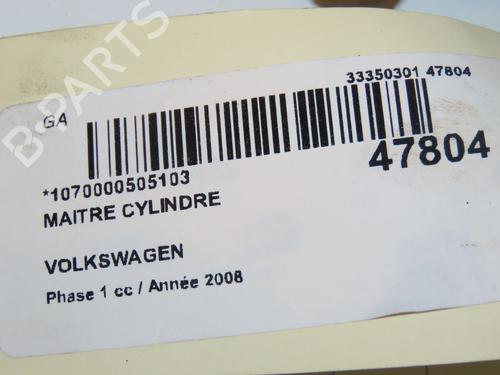 Used Brake master cylinder VW TRANSPORTER T5 Van (7HA, 7HH, 7EA, 7EH) 1.9 TDI (102 hp) 17338530
