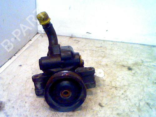 Pompe de direction assistée Pompe de direction assistée FORD FIESTA V (JH_, JD_) 1.6 16V (100 hp) 36493827 36493827