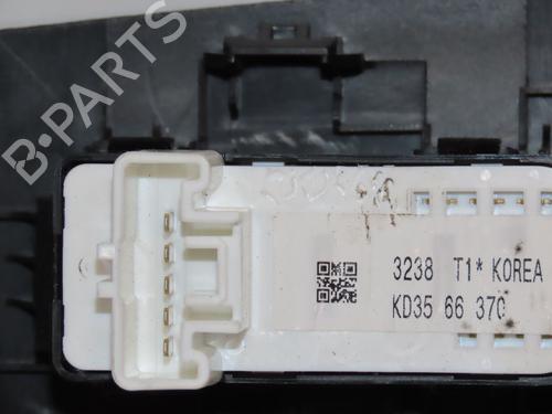 Used Right rear window switch MAZDA 3 (BM, BN) 2.0 (165 hp) 28802067
