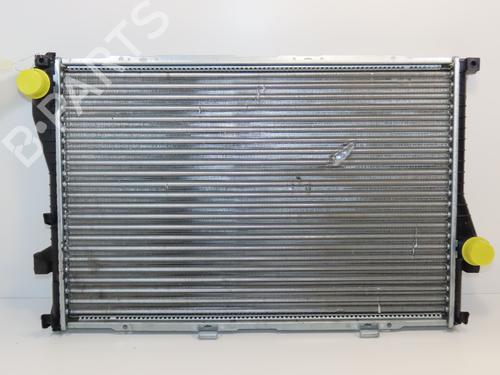 water-radiator-bmw-5-e39-1995-1996-1997-1998-1999-2000-2001-2002-2003-28967100 main image