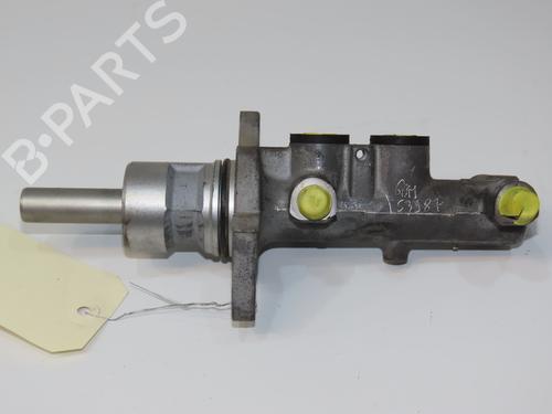 Used Brake master cylinder Brake master cylinder RENAULT TRAFIC II Bus (JL) 1.9 dCI 80 (JL0B) (82 hp) 34572803 34572803