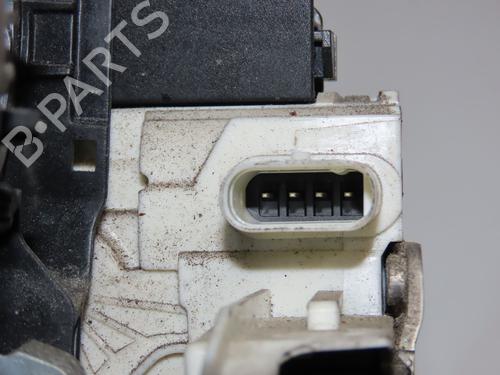 Front right lock MERCEDES-BENZ SPRINTER 4-t Van (B907, B910) 414 CDI RWD (907.643, 907.645, 907.647) | BP31077352C97