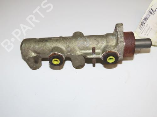 Used Brake master cylinder Brake master cylinder PEUGEOT BOXER Bus (230P) 2.5 D (86 hp) 9595110 9595110