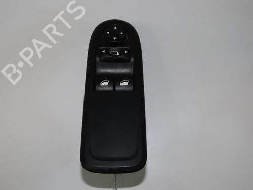 Used Left front window switch Left front window switch CITROËN C3 II (SC_) 1.4 HDi 70 (SC8HZC, SC8HR0, SC8HP4) (68 hp) 32129681 32129681