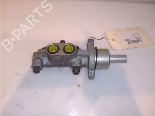Used Brake master cylinder Brake master cylinder PEUGEOT 306 Hatchback (7A, 7C, N3, N5) 1.9 DT (90 hp) 12122805 12122805