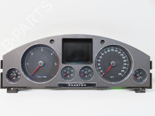 Used Instrument cluster Instrument cluster VW PHAETON (3D1, 3D2, 3D3, 3D4, 3D6, 3D7, 3D8, 3D9) 5.0 V10 TDI 4motion (313 hp) 36494495 36494495