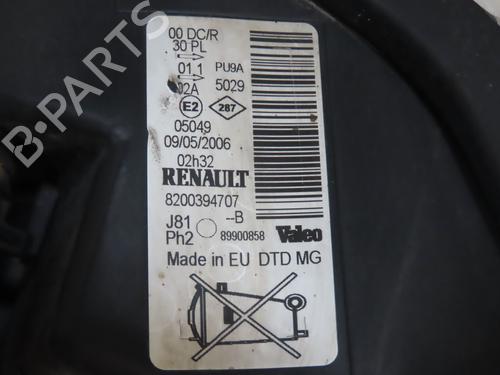 Used Right headlight RENAULT ESPACE IV (JK0/1_) 2.2 dCi (JK0H) (150 hp) 28832446