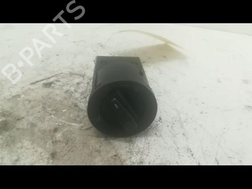 Used Headlight switch Headlight switch VW GOLF IV (1J1) 1.4 16V (75 hp) 9600837 9600837