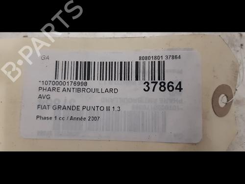 Used Left front fog light Left front fog light FIAT GRANDE PUNTO (199_) 1.3 D Multijet (199.AXD11, 199.AXD1A, 199.AXD1B,... (90 hp) 9602374 9602374