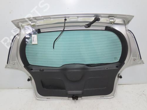 Used Tailgate RENAULT CLIO III (BR0/1, CR0/1) 1.5 dCi (BR17, CR17) (86 hp) 28802181