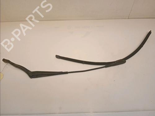 Used Front windshield wiper arm OPEL CORSA D (S07) 1.2 (L08, L68) (80 hp) 14881343