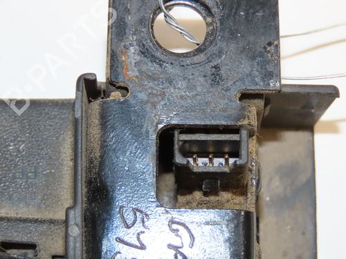 Used Tailgate lock Tailgate lock VW TRANSPORTER T5 Bus (7HB, 7HJ, 7EB, 7EJ) 1.9 TDI (105 hp) 28832217 28832217