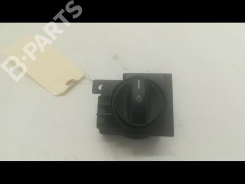 Used Headlight switch MERCEDES-BENZ B-CLASS Sports Tourer (W245) B 180 CDI (245.207) (109 hp) 9601894