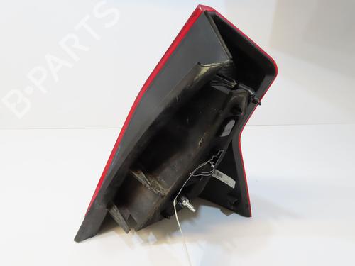 left-taillight-dacia-sandero-2008-36427388 main image