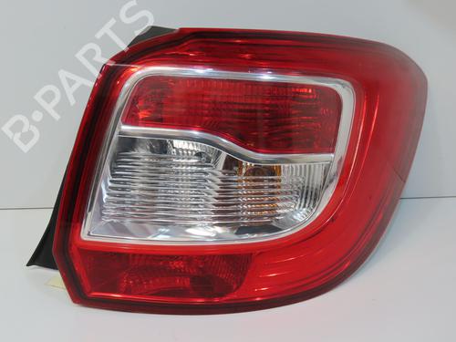 right-taillight-dacia-sandero-ii-2012-33770472 main image