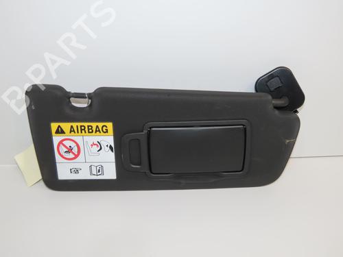 hjre-solskrm-renault-clio-v-b7_-2019-36396237 main image