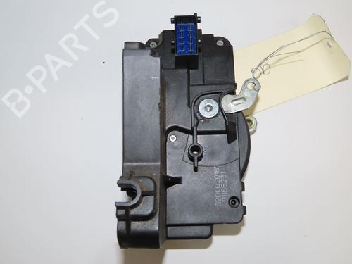 Used Tailgate lock RENAULT TRAFIC II Bus (JL) 1.9 dCI 80 (JL0B) (82 hp) 30366653