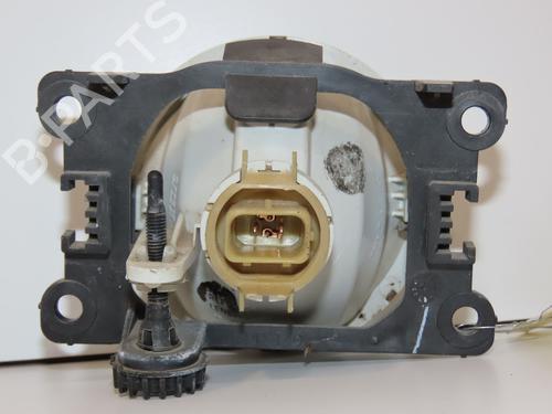 Right front fog light CITROËN C3 Picasso (SH_) 1.4 VTi 95 (SH8FSC, SH8FP0, SH8FP6) | BP28832407C31