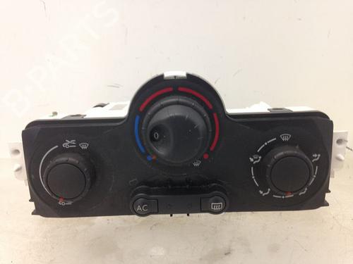 Used Climate control Climate control RENAULT SCÉNIC II (JM0/1_) 1.5 dCi (JM1E, JM16) (106 hp) 23174441 23174441