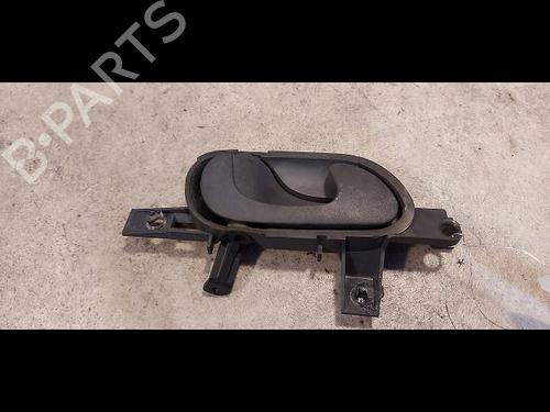 Used Front left interior door handle Front left interior door handle PEUGEOT 806 (221) 2.1 td 12V (109 hp) 9613580 9613580