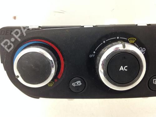 Climate control RENAULT CLIO III Hatchback Van (SB_, SR_) 1.5 dCi (SR1H) | BP23174439I5