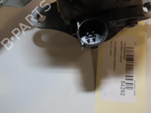 Brake master cylinder VW TOURAN (1T3) 2.0 TDI | BP29441688M77 