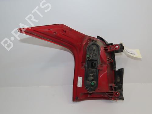 Right taillight PEUGEOT 5008 (0U_, 0E_) 1.6 HDi | BP30867411C35