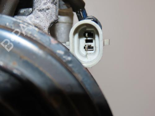 Used AC compressor OPEL ZAFIRA A MPV (T98) 2.0 DI 16V (F75) (82 hp) 28829229
