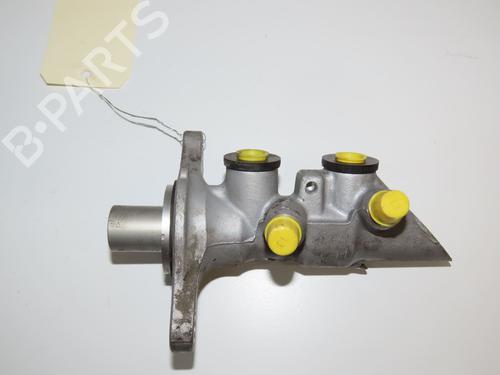 Used Brake master cylinder Brake master cylinder RENAULT SCÉNIC III (JZ0/1_) 1.9 dCi (JZ0J, JZ1J, JZ1K, JZ1S) (131 hp) 30916899 30916899