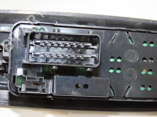 Left front window switch CITROËN DS3 (SA_) 1.2 VTi 82 | BP32332381I27 - Image 3