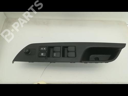 Used Left front window switch Left front window switch SUZUKI SWIFT IV (FZ, NZ) 1.2 (AZH412, ZC72S) (94 hp) 9596463 9596463