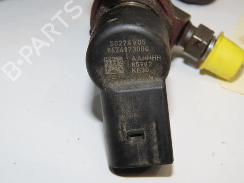 Used Injector Injector PEUGEOT 407 SW (6E_, 6D_) 2.0 HDi (140 hp) 32399599 32399599