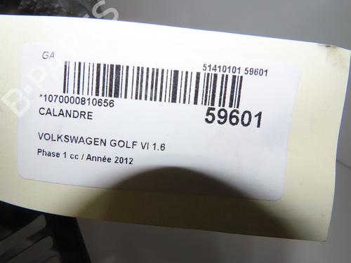 grille-vw-golf-vi-5k1-2008-2009-2010-2011-2012-2013-2014-38972846 main image