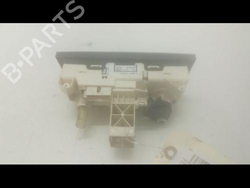 Used Climate control OPEL CORSA C (X01) 1.7 DTI (F08, F68) (75 hp) 9603618