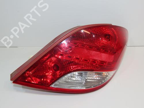 Farolim direito Farolim direito PEUGEOT 207 (WA_, WC_) 1.6 HDi (90 hp) 36682392 36682392