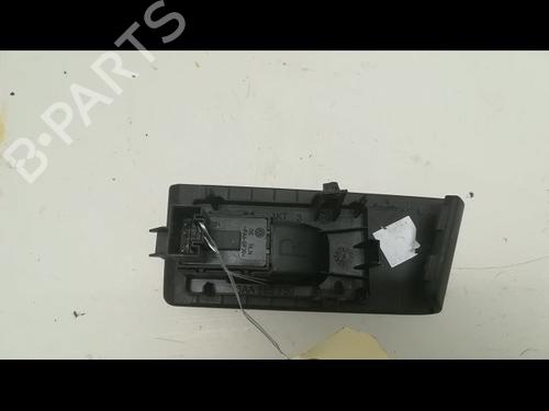Right rear window switch VW PASSAT B7 Variant (365) 2.0 TDI | BP9596442I28 - Image 3
