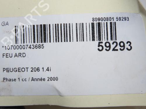 Feu arrière droit Feu arrière droit PEUGEOT 206 Hatchback (2A/C) 1.4 i (75 hp) 36545241 36545241