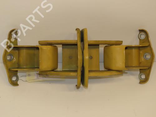 Used Hinge/Door check strap RENAULT TRAFIC II Van (FL) 1.9 dCi 100 (FL0C) (101 hp) 17552054