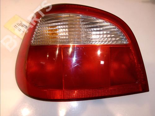 Used Left taillight RENAULT MEGANE I (BA0/1_) 1.4 16V (BA0D, BA1H, BA0W, BA10) (95 hp) 11509641