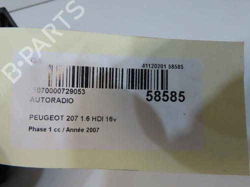 Used Radio Radio 38100077 38100077